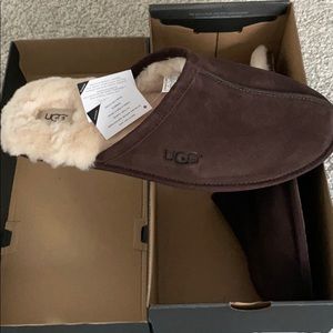 UGG M Scuff
